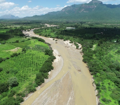 OBRAS DE DEFENSAS RIBEREÑAS EN EL RÍO MOTUPE